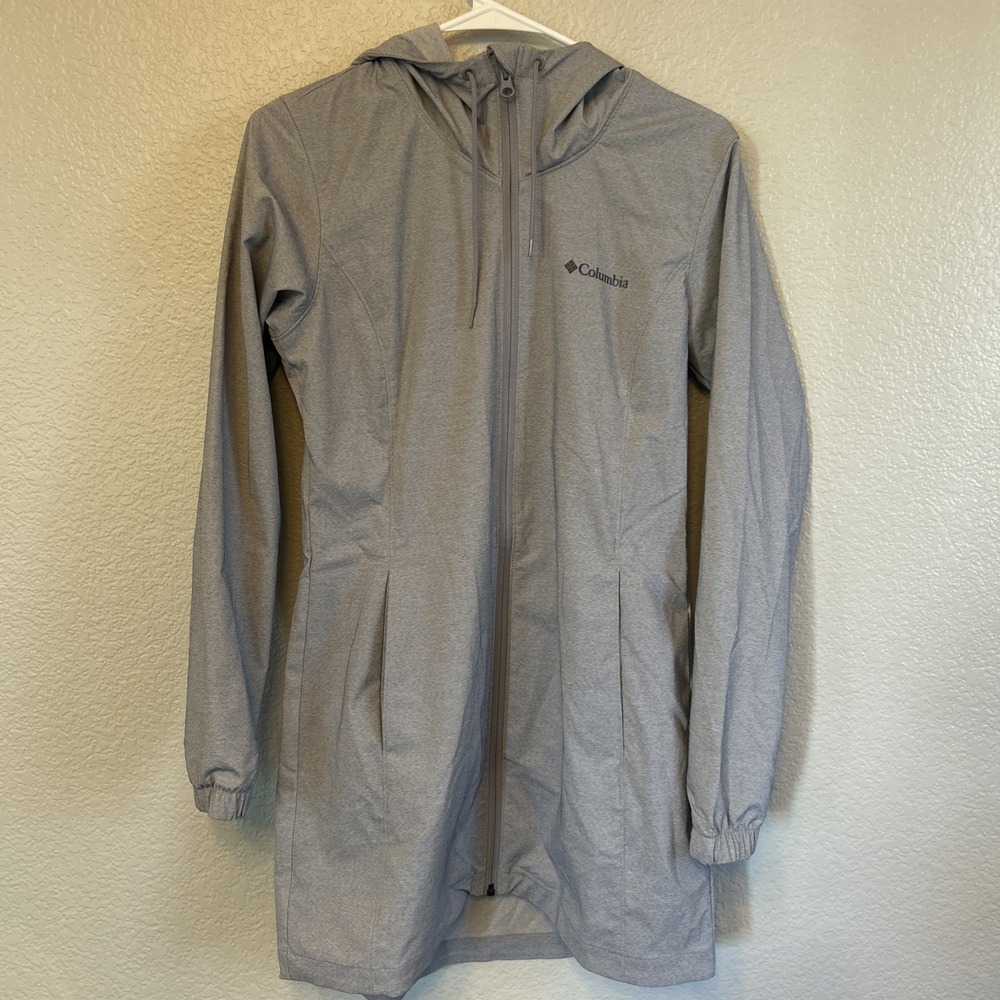 Columbia Jacket Women Small Gray Windbreaker Sweet as SoftShell Hooded